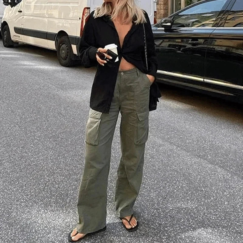 "2024 Fashion Women's High-Waist Baggy Straight Fit Y2K Retro Street Style Cargo Pants with Wide Leg and Pockets"