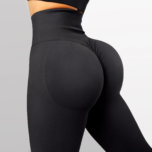 High-Performance Seamless Knitted Fitness Pants: Enhancing Women's Gym Attire.