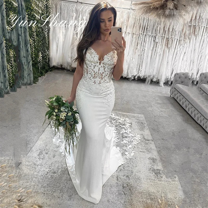 "Make your special day unforgettable with the Yunshang Luxury Mermaid Wedding Dress"