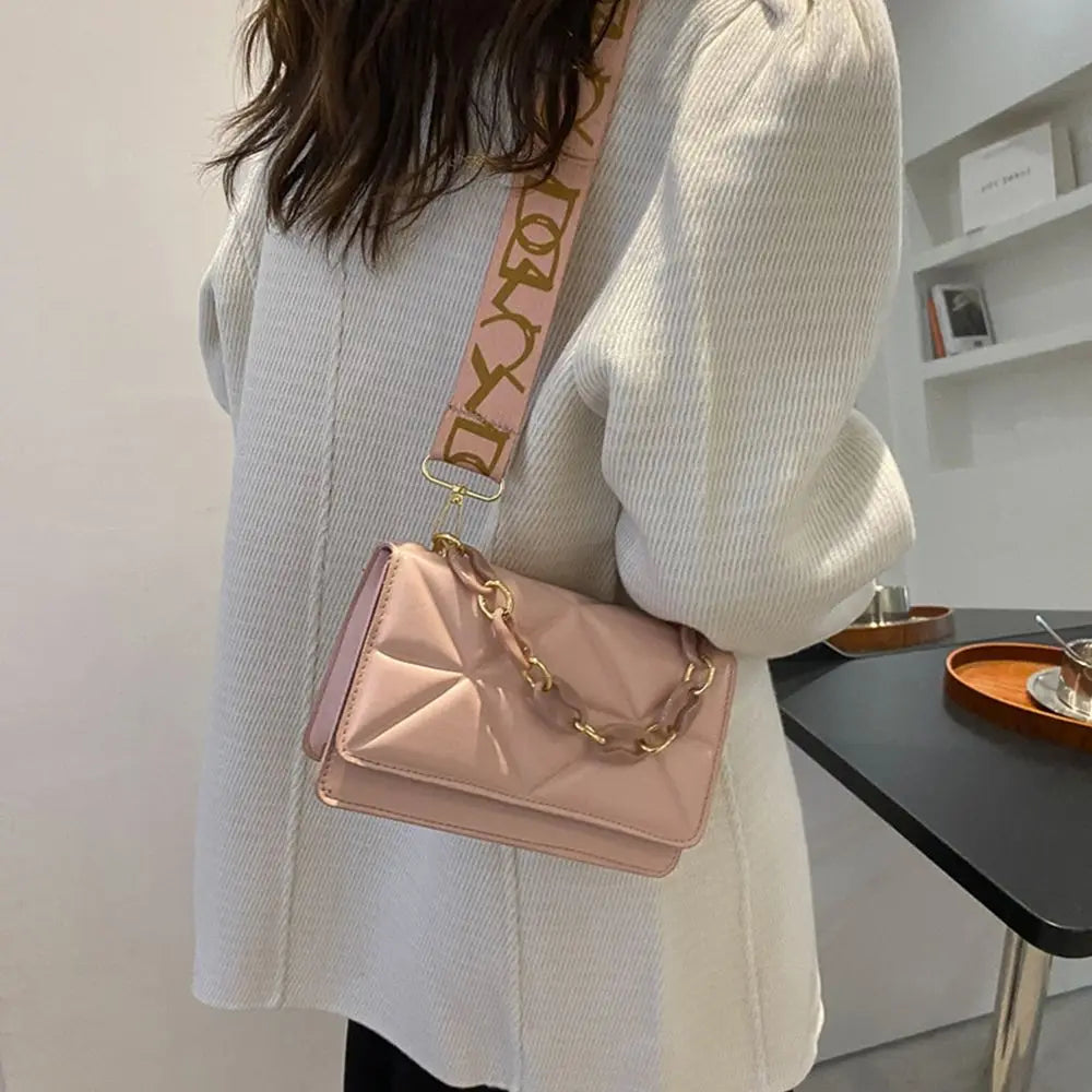 Elegant Large Winter Shoulder Bag - Stone Pattern PU Leather with Chains, Pink Tote Handbag